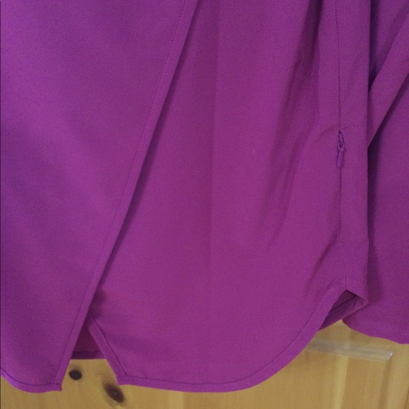 Top - Picture 3 of 4